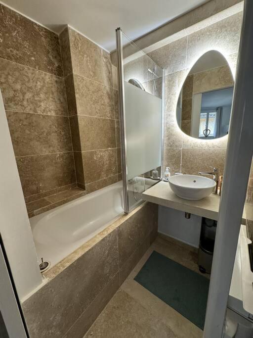 Duplex Renove Comme Neuf A Apartment Aix-en-Provence